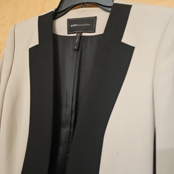 Bcbgmaxazria blazer size XS black tan - Picture 5 of 6